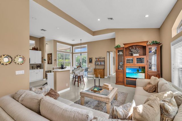 12040 NW 49th Dr, Coral Springs, FL 33076