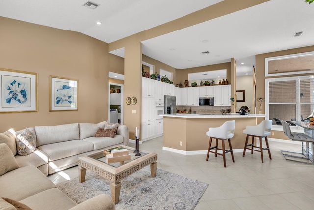 12040 NW 49th Dr, Coral Springs, FL 33076