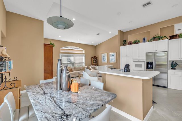 12040 NW 49th Dr, Coral Springs, FL 33076