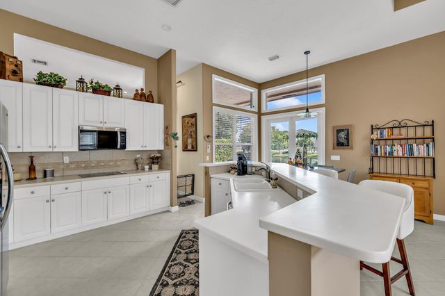 12040 NW 49th Dr, Coral Springs, FL 33076