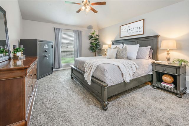 2006 Bleeker Cove, Bryan, TX 77807
