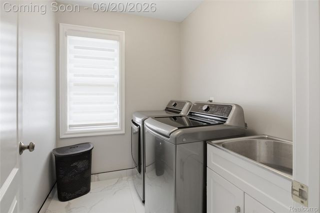 8873 Northern Avenue, Plymouth Charter Township, MI 48170