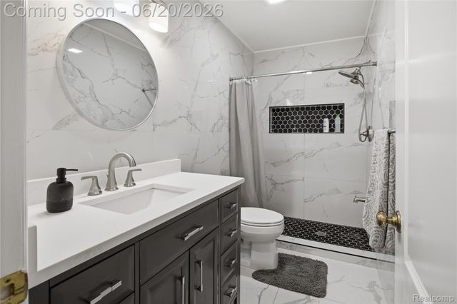 8873 Northern Avenue, Plymouth Charter Township, MI 48170