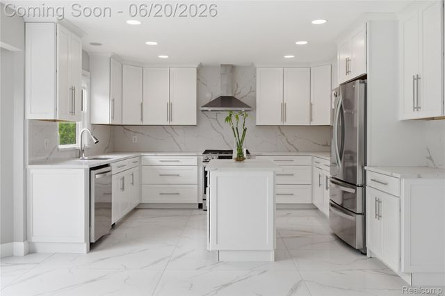 8873 Northern Avenue, Plymouth Charter Township, MI 48170