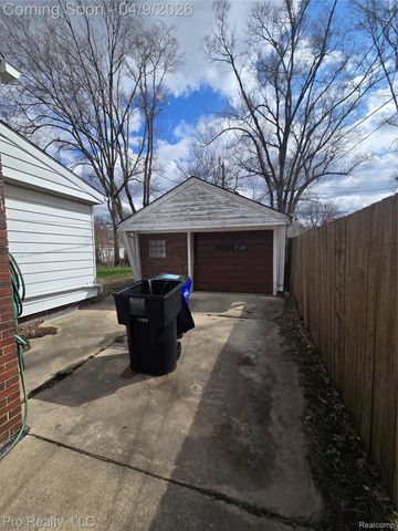 18288 Glastonbury Road, Detroit, MI 48219