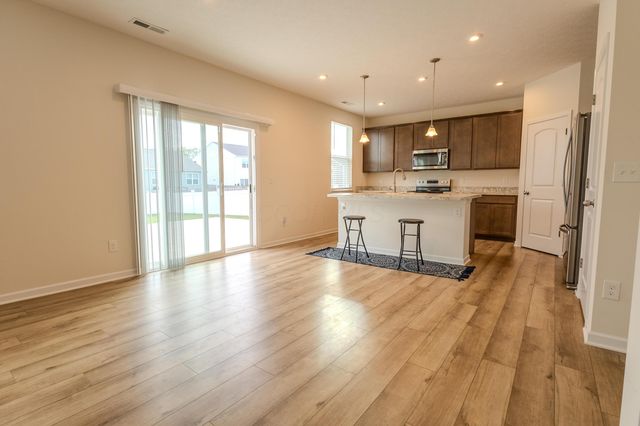 307 Honeysuckle Street, South Bloomfield, OH 43103