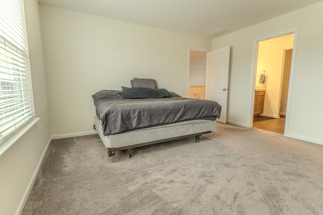 307 Honeysuckle Street, South Bloomfield, OH 43103