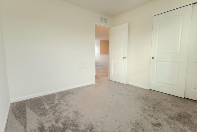 307 Honeysuckle Street, South Bloomfield, OH 43103