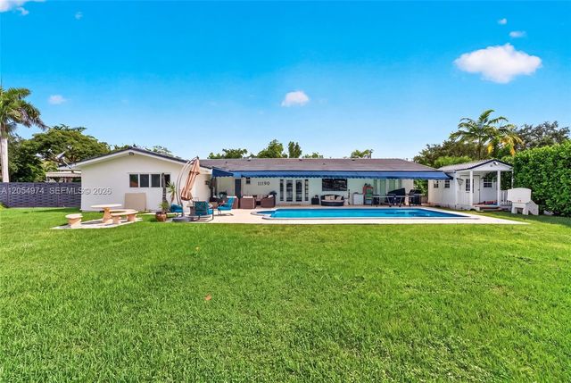 9440 SW 136th St, Miami, FL 33176