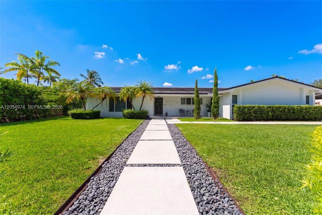 9440 SW 136th St, Miami, FL 33176