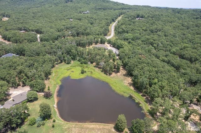 479872 E 1080 Road, Muldrow, OK 74948