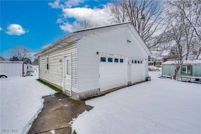 1314 Bank Street, Atwater, OH 44201