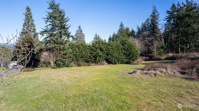 2707 17th Street, Anacortes, WA 98221