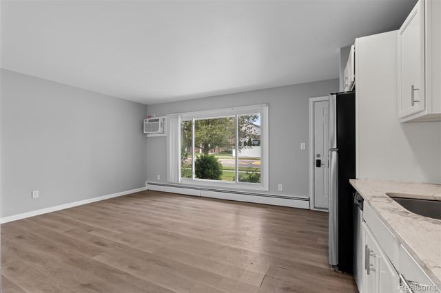 2419 Normandy Road, Royal Oak Charter Township, MI 48073