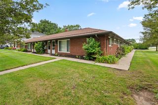 2419 Normandy Road, Royal Oak Charter Township, MI 48073