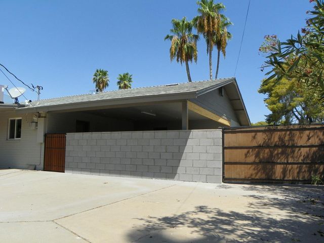 8337 E Meadowbrook Avenue, Scottsdale, AZ 85251