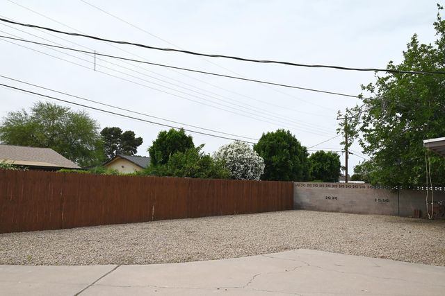 8337 E Meadowbrook Avenue, Scottsdale, AZ 85251