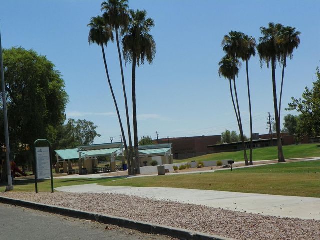 8337 E Meadowbrook Avenue, Scottsdale, AZ 85251