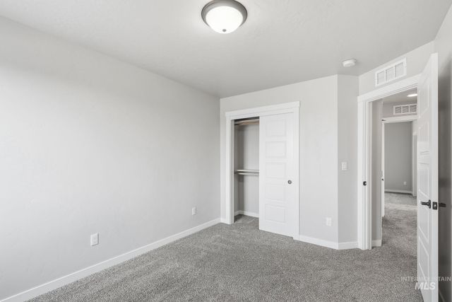 8324 E. Stone Valley, Nampa, ID 83687