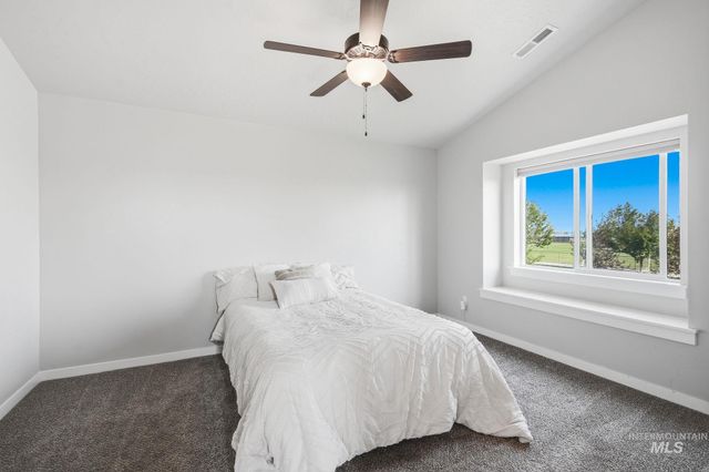 8324 E. Stone Valley, Nampa, ID 83687