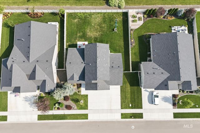 8324 E. Stone Valley, Nampa, ID 83687