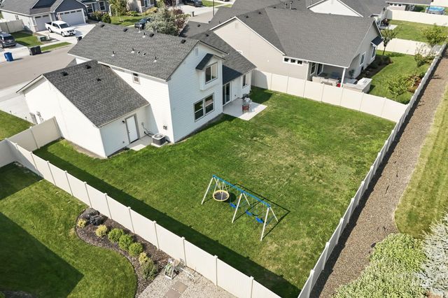 8324 E. Stone Valley, Nampa, ID 83687
