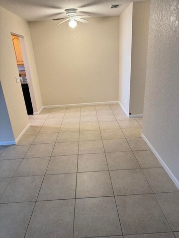 220 CROTON Avenue 210, Lantana, FL 33462