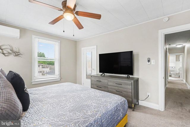 45 MILLARD RD, Hershey, PA 17033