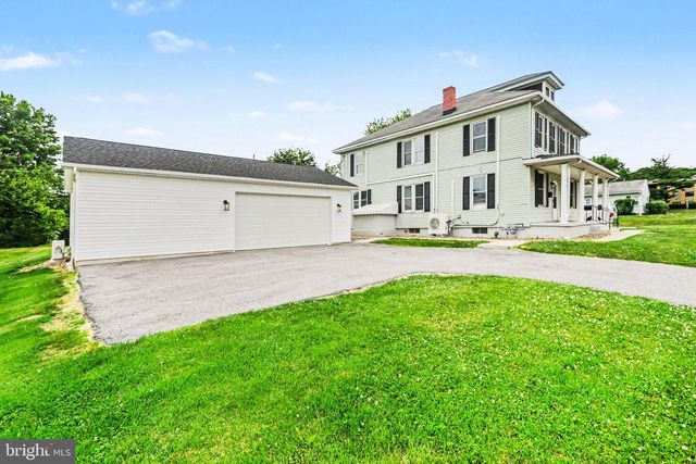 45 MILLARD RD, Hershey, PA 17033