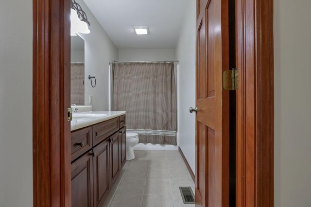 14557 Dutch Cross Road, Centerburg, OH 43011