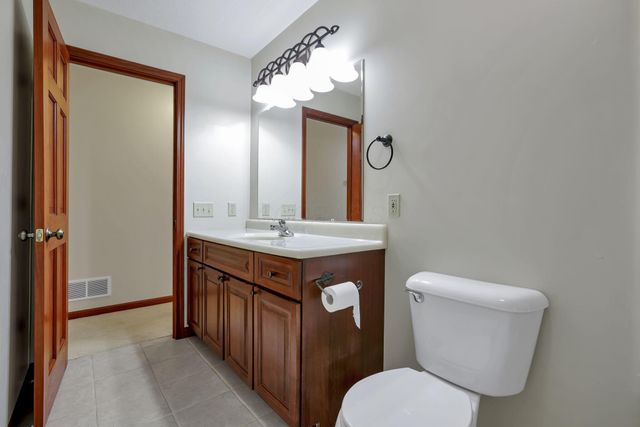14557 Dutch Cross Road, Centerburg, OH 43011