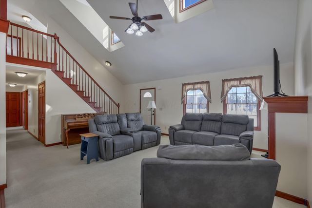 14557 Dutch Cross Road, Centerburg, OH 43011
