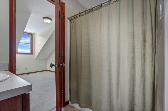 14557 Dutch Cross Road, Centerburg, OH 43011