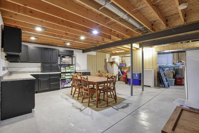 14557 Dutch Cross Road, Centerburg, OH 43011