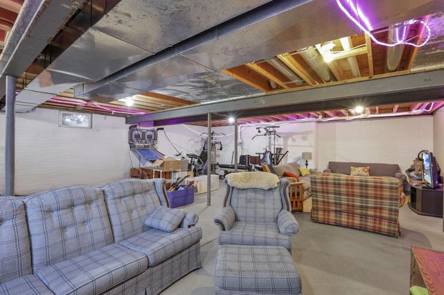 14557 Dutch Cross Road, Centerburg, OH 43011