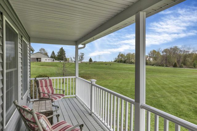 14557 Dutch Cross Road, Centerburg, OH 43011