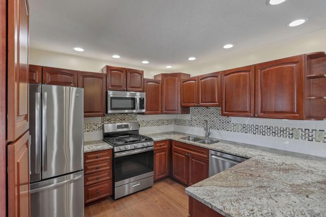 14557 Dutch Cross Road, Centerburg, OH 43011