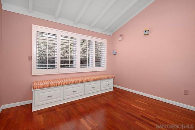 573 Amphitheatre Dr, Del Mar, CA 92014