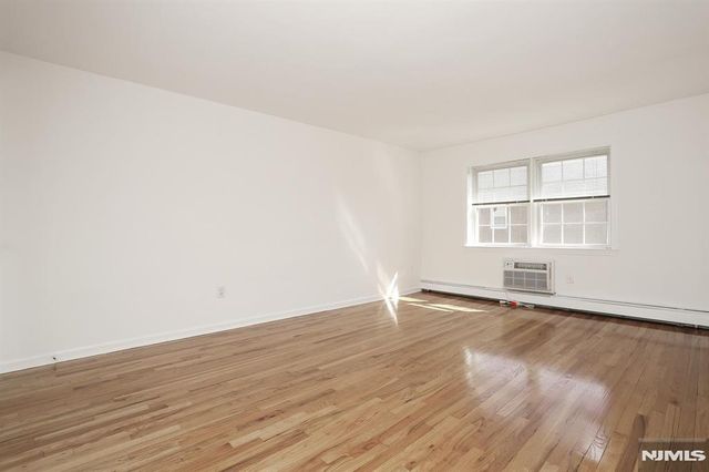 565 Grove Street D-16, Clifton, NJ 07013