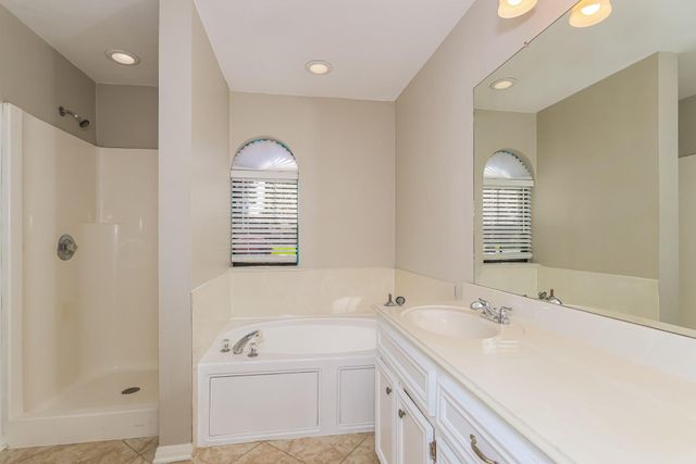 28752 Aloha Lane, Montgomery, TX 77356