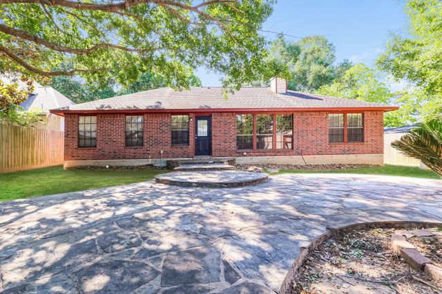 28752 Aloha Lane, Montgomery, TX 77356