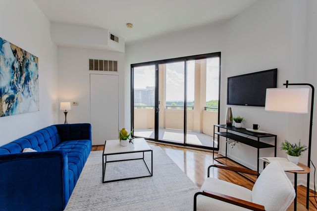 1464 S Michigan Avenue 704, Chicago, IL 60605