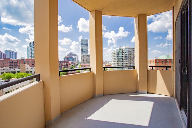 1464 S Michigan Avenue 704, Chicago, IL 60605