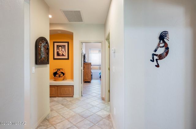 10158 E Fairway Heights Place, Tucson, AZ 85749