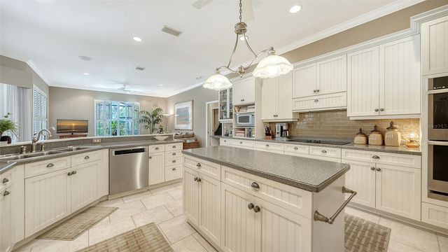 756 VANDERBILT DRIVE, Nokomis, FL 34275
