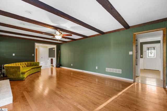 104 Cherokee Road, Easley, SC 29642