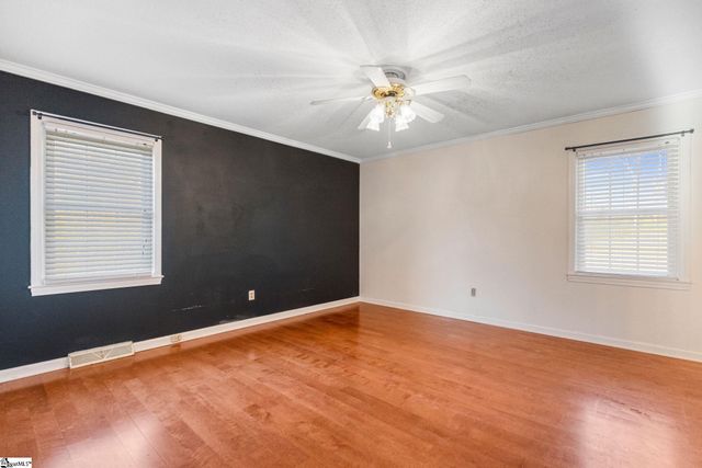 104 Cherokee Road, Easley, SC 29642