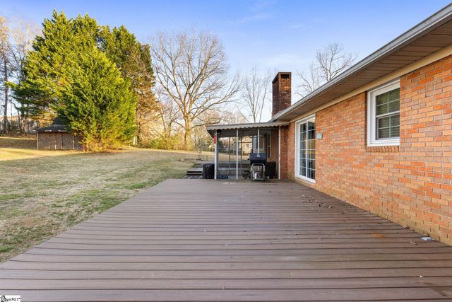 104 Cherokee Road, Easley, SC 29642