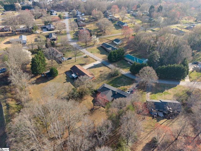 104 Cherokee Road, Easley, SC 29642