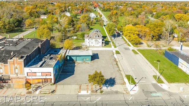 14241 E Jefferson Avenue, Detroit, MI 48215